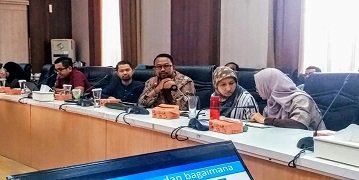 Rapat (Kick Off Meeting) Pembentukan Transportation Research and Innovation Board - TRIB (Forum) bersama Balitbang Kemenhub (Ministry of Transportation, Indonesia)